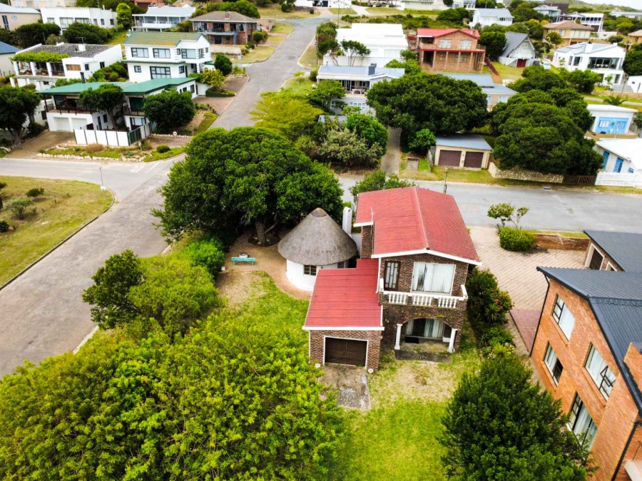 3 Bedroom Property for Sale in Stilbaai Oos Western Cape